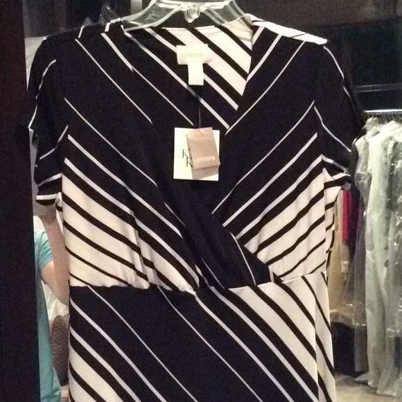 Chicos black and white maxi dress, size 0, nwt - Picture 4 of 4